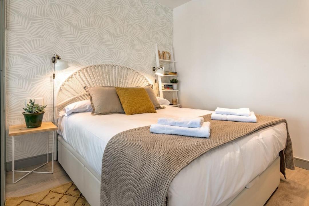 2 Bedrooms 1 Bathroom Furnished - Justicia - Incredible Views - Mintystay Madrid Exterior foto