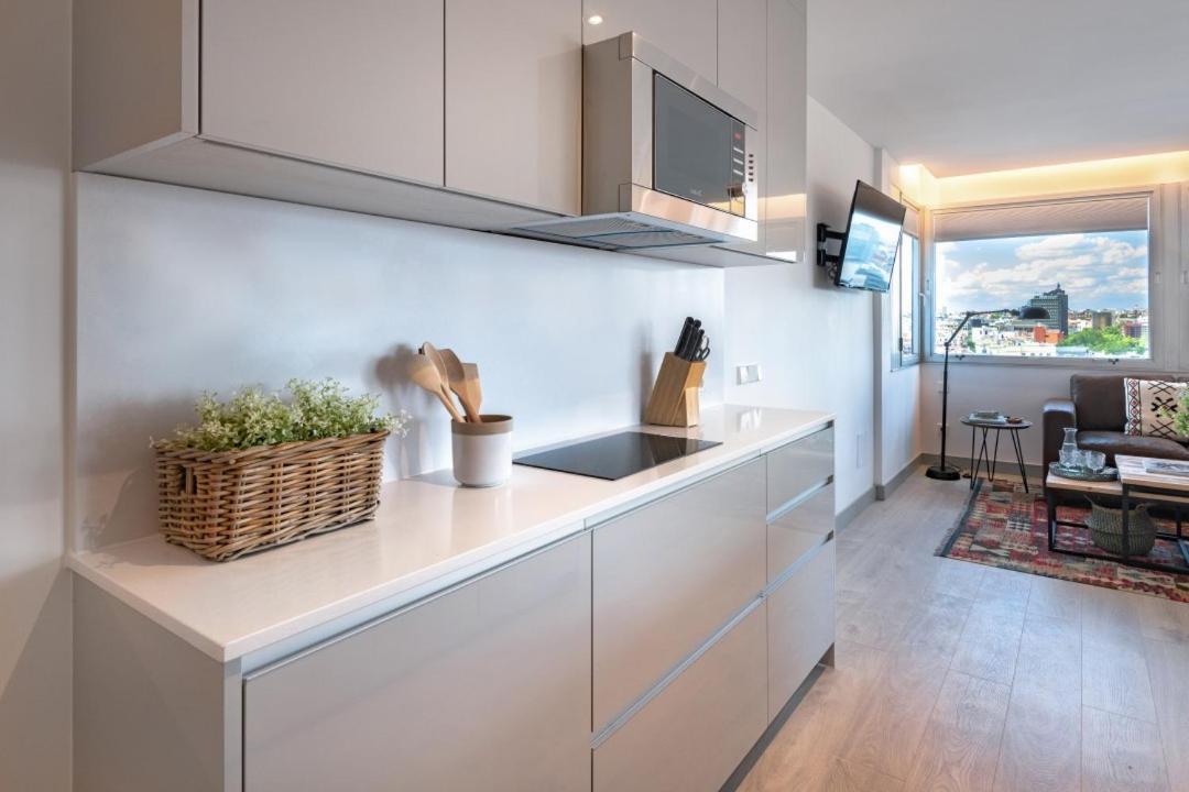 2 Bedrooms 1 Bathroom Furnished - Justicia - Incredible Views - Mintystay Madrid Exterior foto
